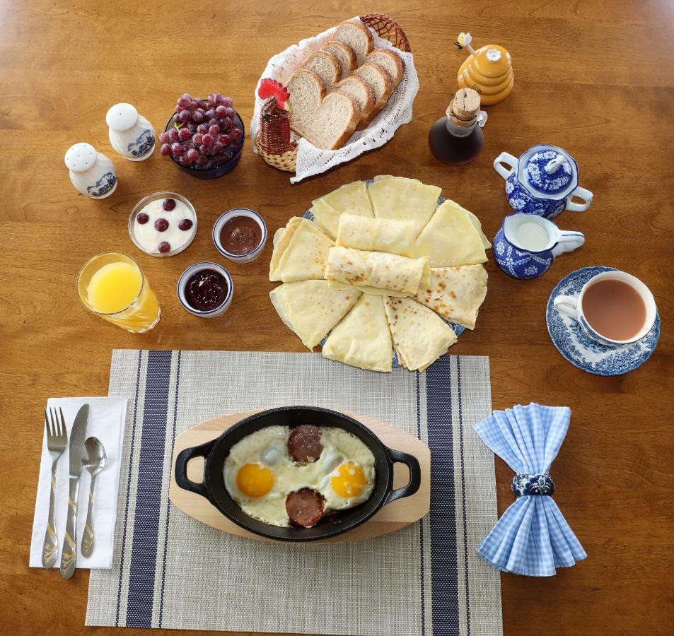 Bed & Breakfast, Gite La Princesse Des Champs Boischatel Bagian luar foto